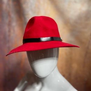 Red Fedora NWT